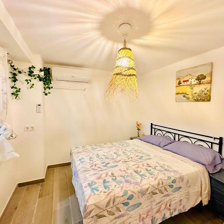 Sol Apartamentos Malaga Centro Bagian luar foto
